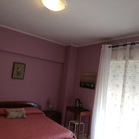 B & B Amici Dell'Etna Nicolosi Exteriör bild