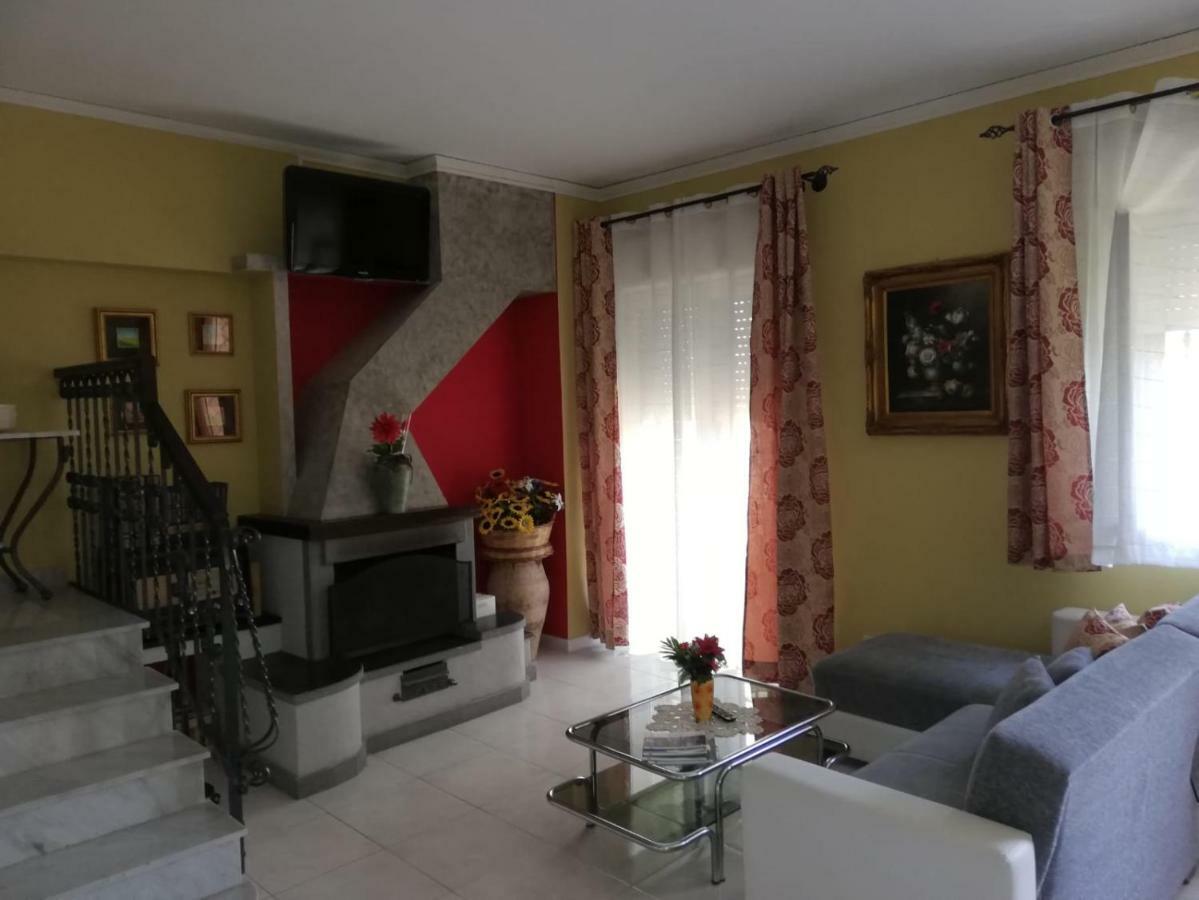 B & B Amici Dell'Etna Nicolosi Exteriör bild