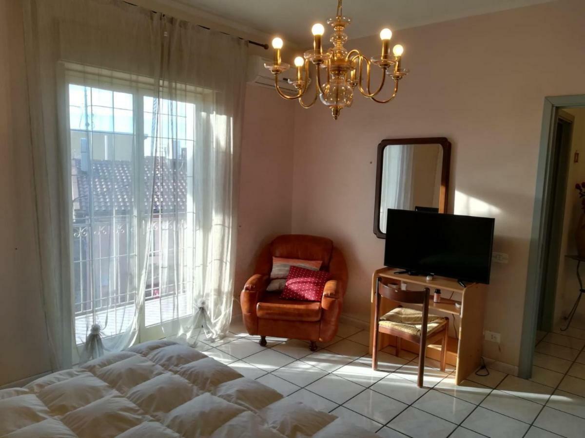 B & B Amici Dell'Etna Nicolosi Exteriör bild